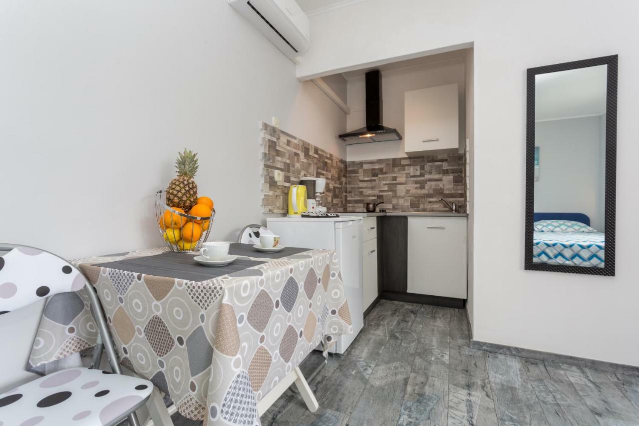 Studio Apartments Gilda Baška Eksteriør bilde