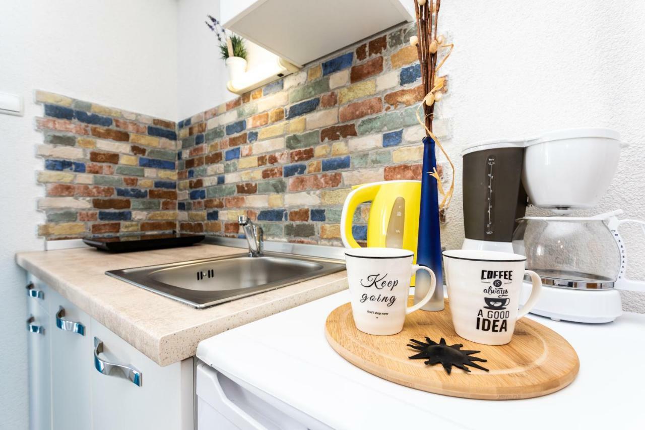 Studio Apartments Gilda Baška Eksteriør bilde