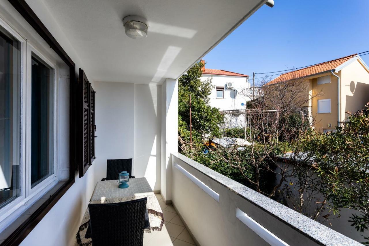 Studio Apartments Gilda Baška Eksteriør bilde